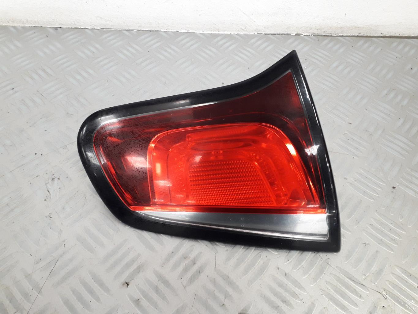 Feu arriere secondaire gauche (feux) CITROEN C3 2 PHASE 1 Essence - 1