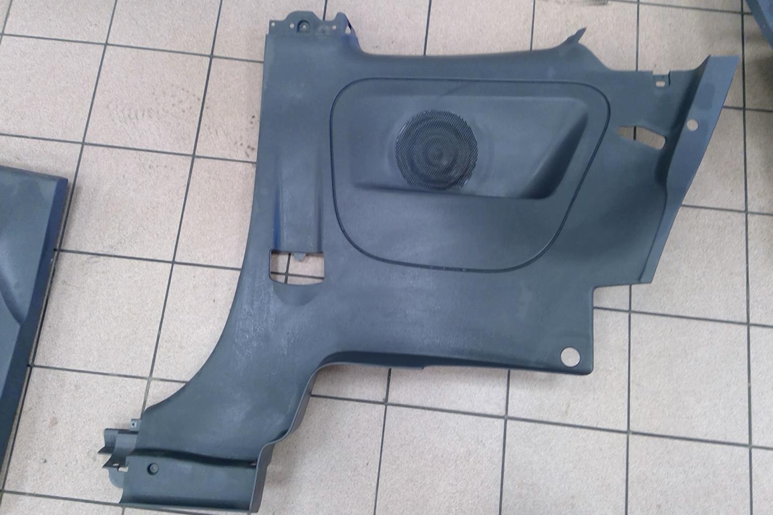 Pannello portiera posteriore destro FIAT 500 2 PHASE 1 Gasolina - 1