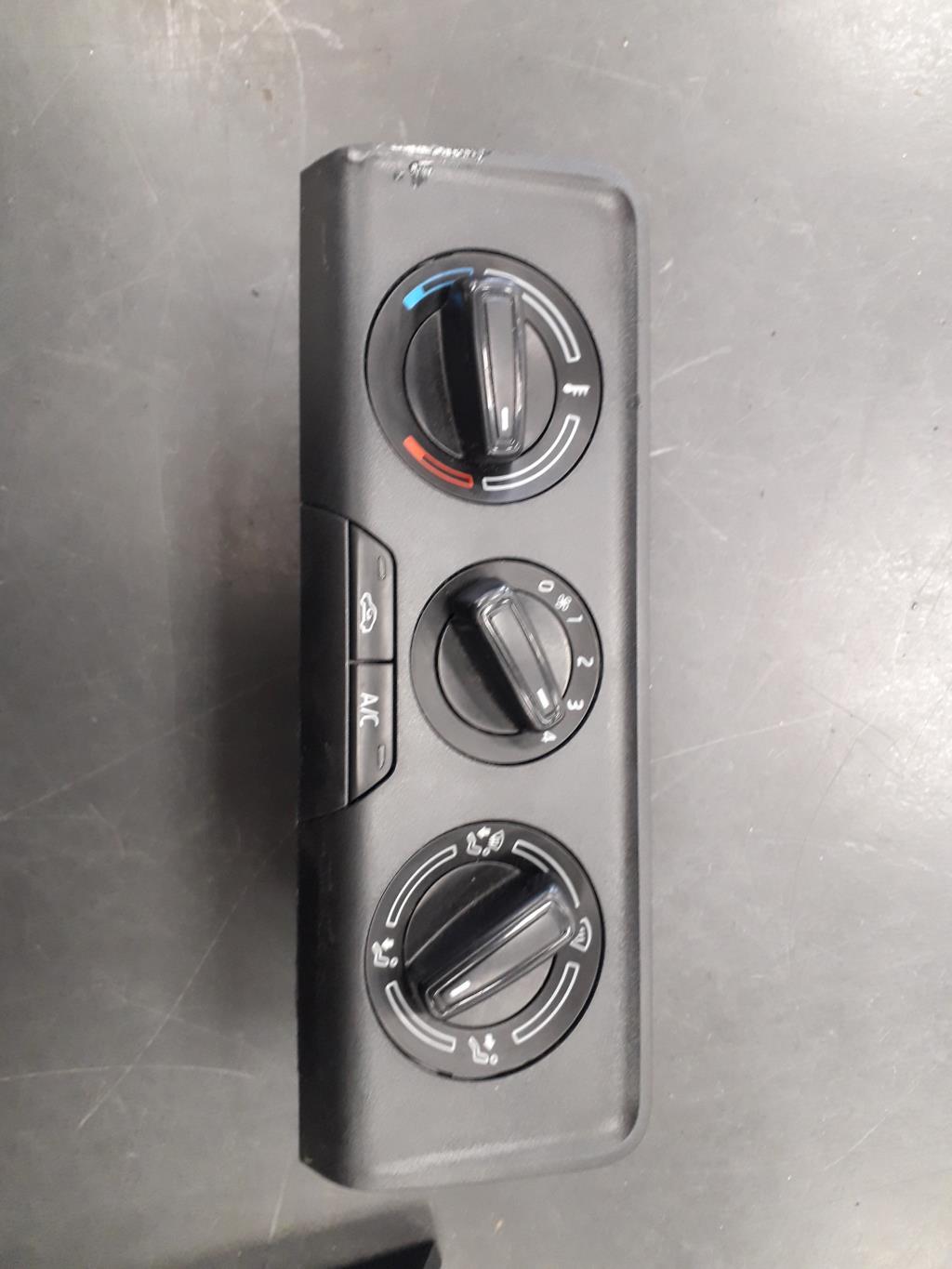 Commande chauffage SKODA FABIA 3 PHASE 1 Diesel - 1