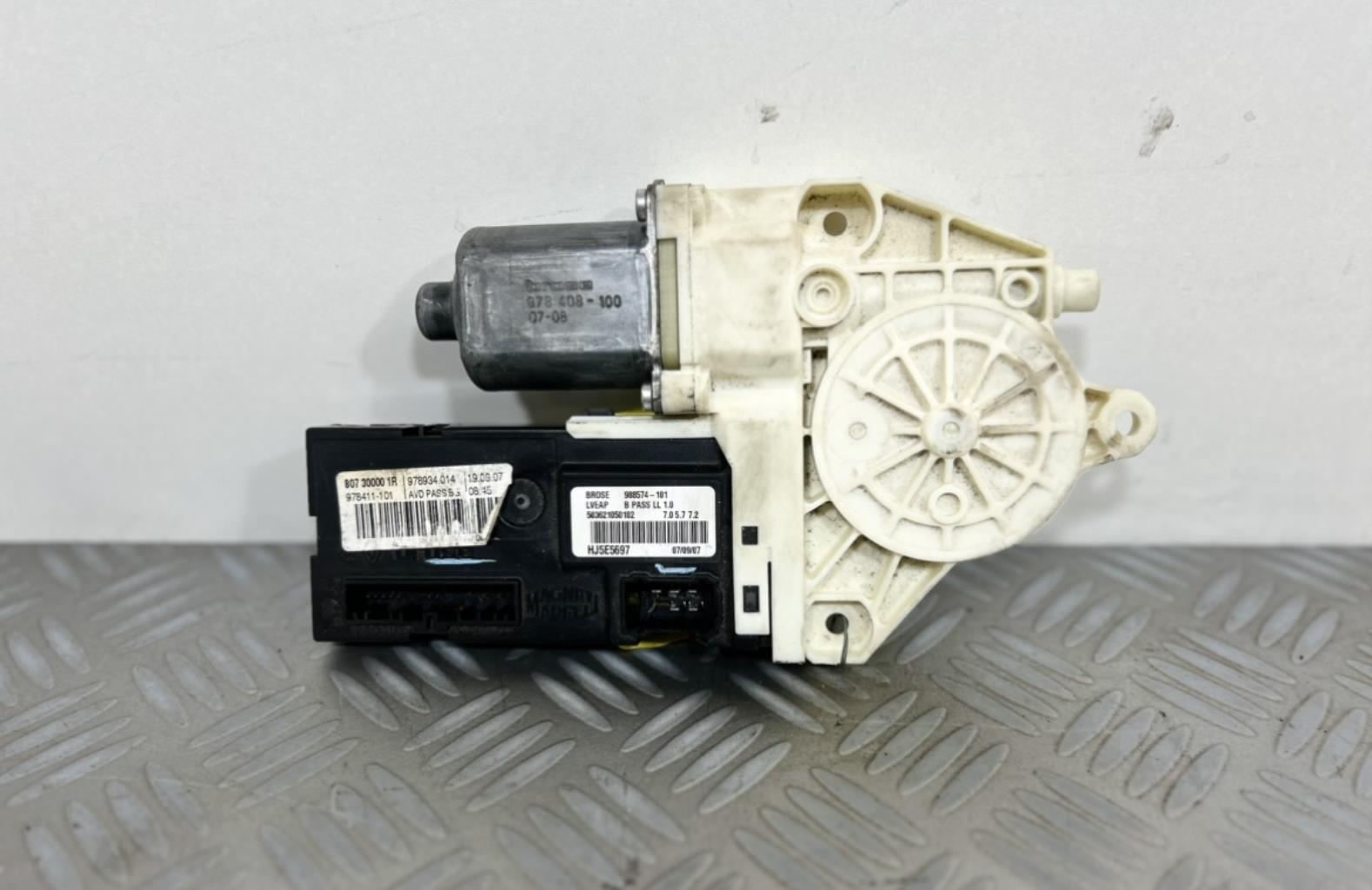 Motore alzacristalli anteriore destro RENAULT LAGUNA 3 PHASE 1 Diésel - 1
