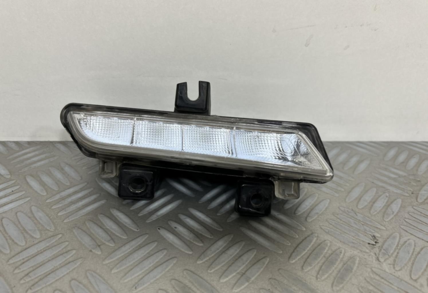 Luce di marcia diurna anteriore destra RENAULT CLIO 4 PHASE 1 Diésel - 1