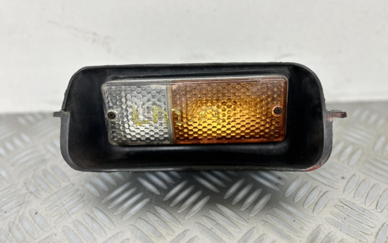 Ripetitore lampeggiante anteriore sinistro (Luci) LADA NIVA PHASE 1 Gasolina - 1