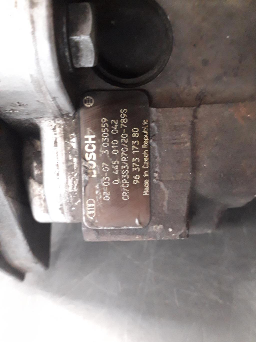 Pompe à injection PEUGEOT 206 PHASE 2 Diesel - 1