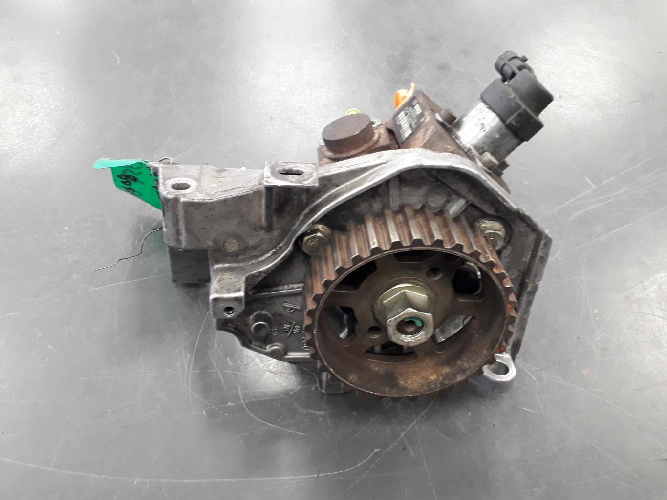 Pompe à injection PEUGEOT 207 PHASE 2 Diesel - 1