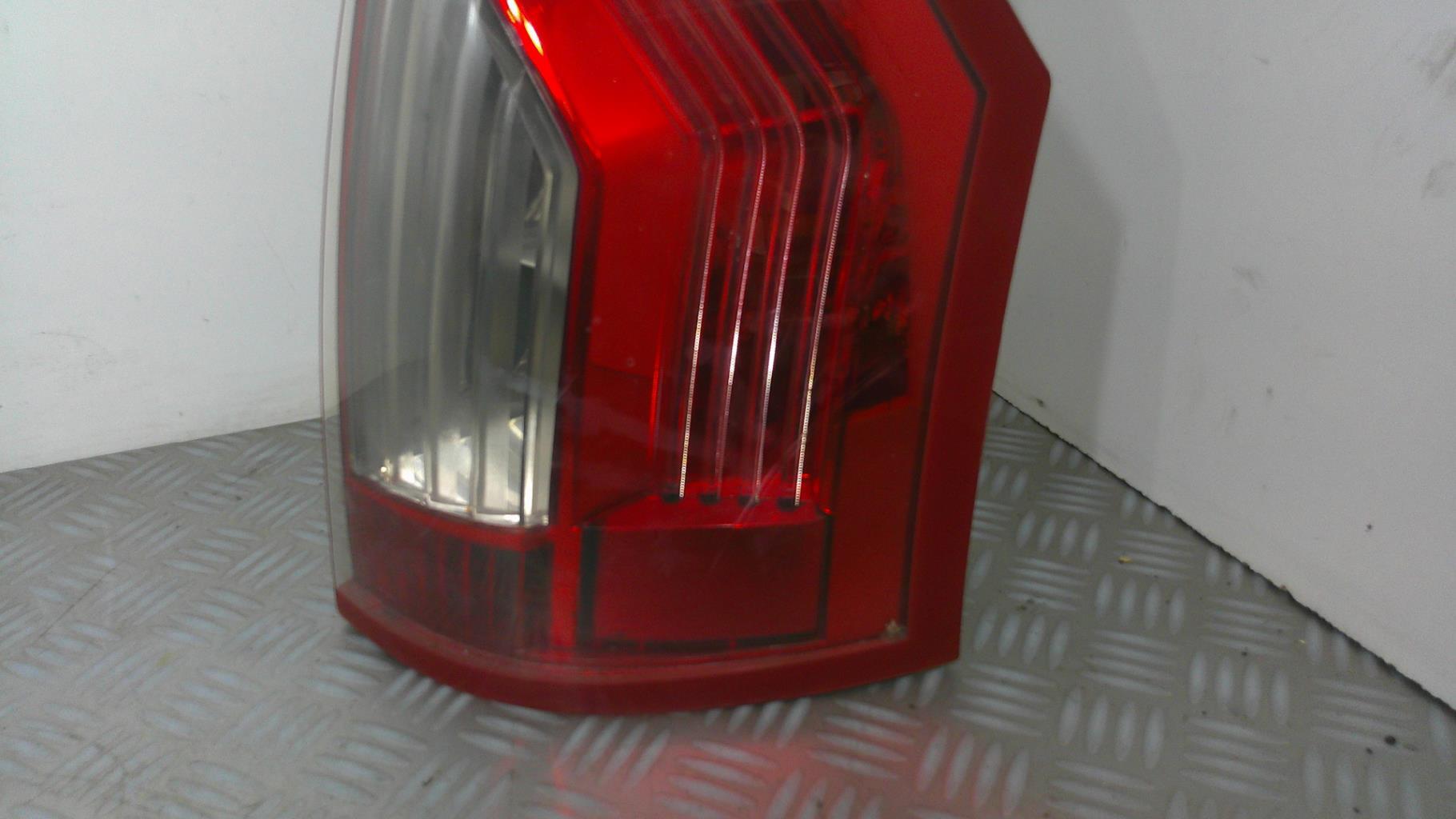 Fanale posteriore principale destro (luci) CITROEN C4 GRAND PICASSO 1 Diésel - 1