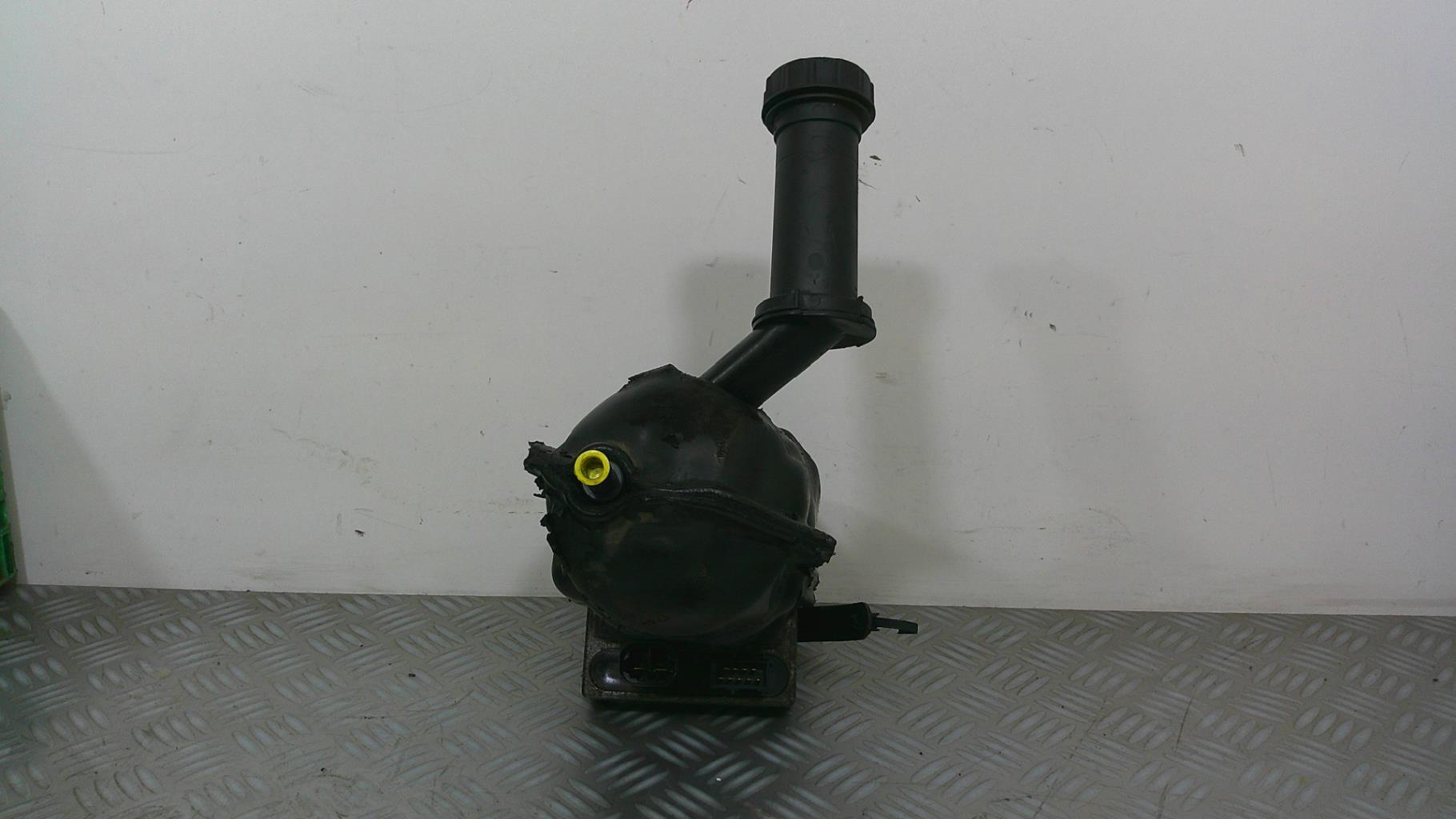 Pompe de direction PEUGEOT 307 PHASE 1 Essence - 1