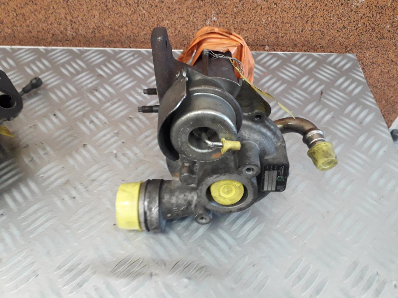 Turbo RENAULT CLIO 3 PHASE 1 Diésel - 1
