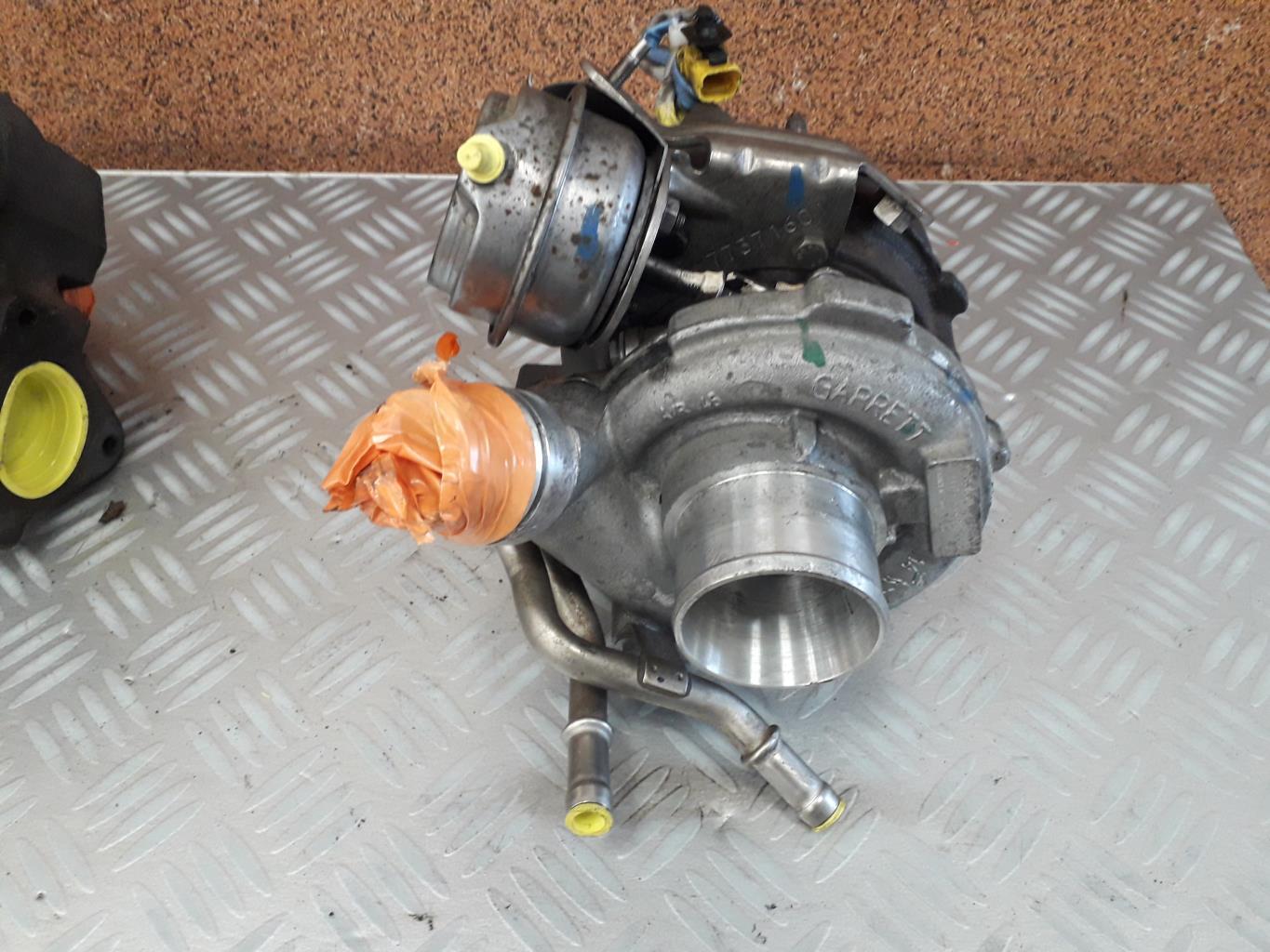 Turbo NISSAN QASHQAI 1 PHASE 1 Diésel - 1