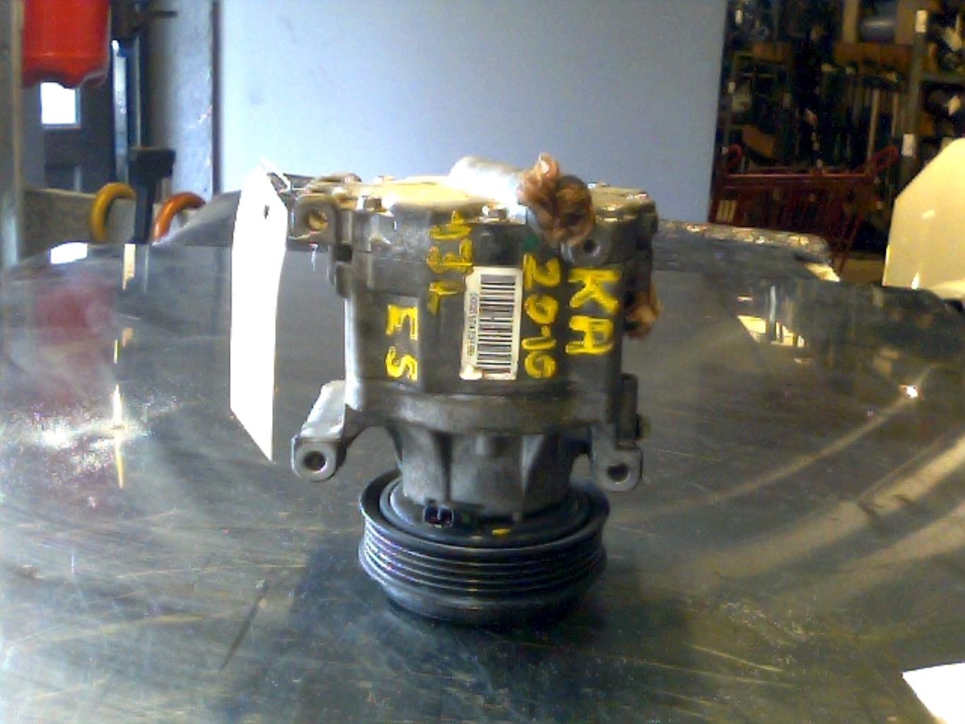Compresseur clim FORD KA Essence - 1