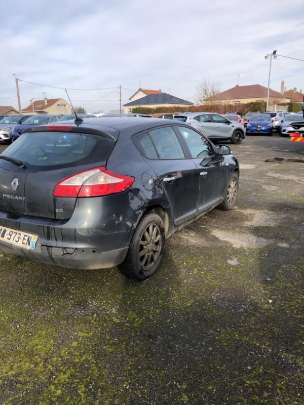 Boitier UCH RENAULT MEGANE 3 PHASE 1 Diesel - 1