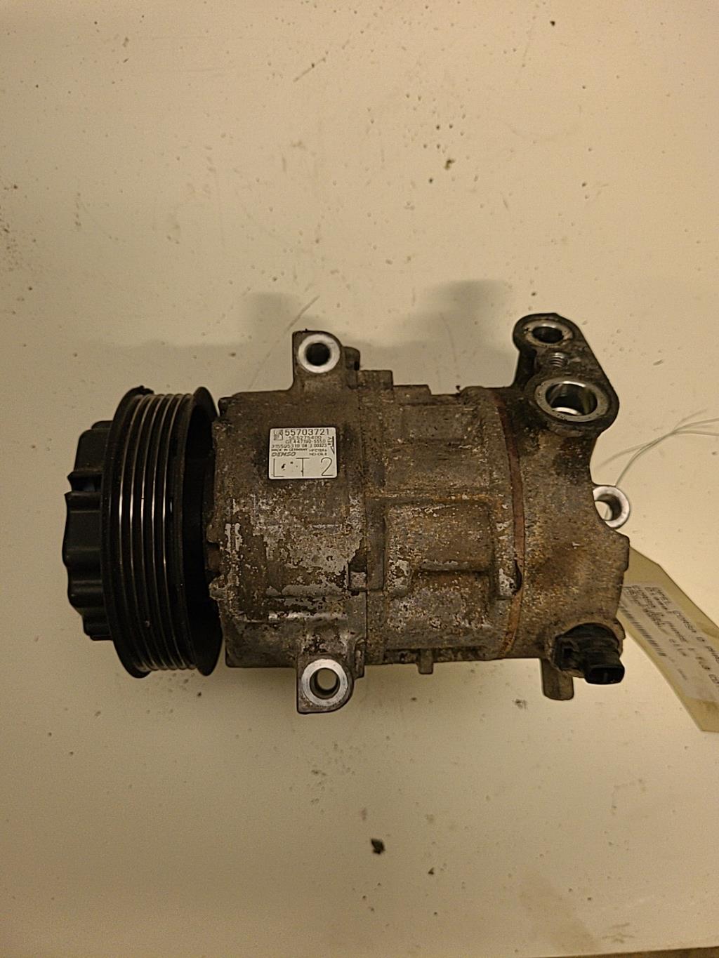 Compresseur clim OPEL CORSA D PHASE 1 Diesel - 1
