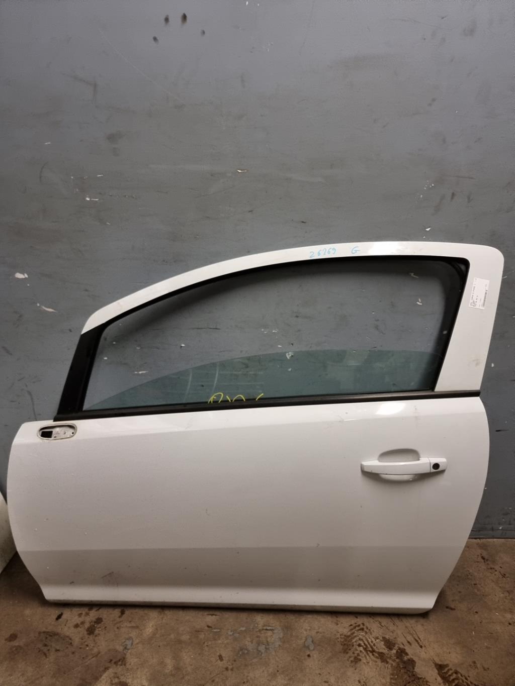 Porte avant gauche OPEL CORSA D PHASE 1 Diesel - 1