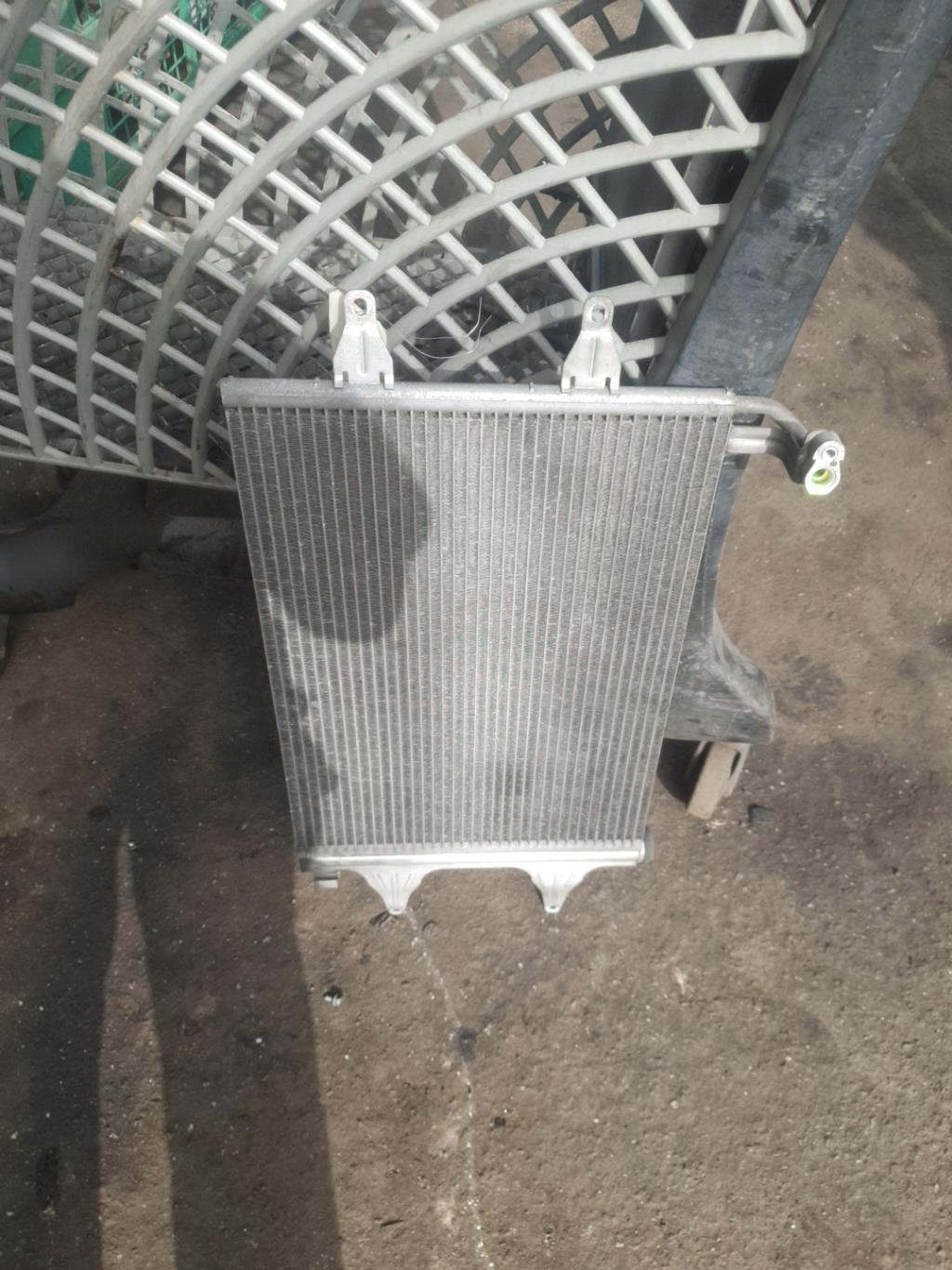 Radiateur clim VOLKSWAGEN POLO 4 PHASE 2 Diesel - 1