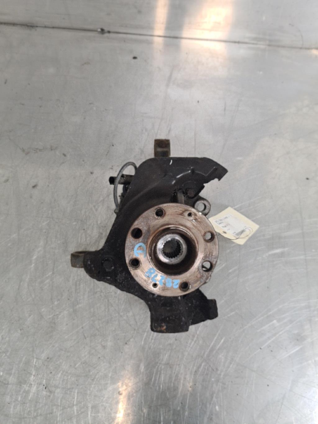 Moyeu avant droit OPEL CORSA D PHASE 1 Essence - 1