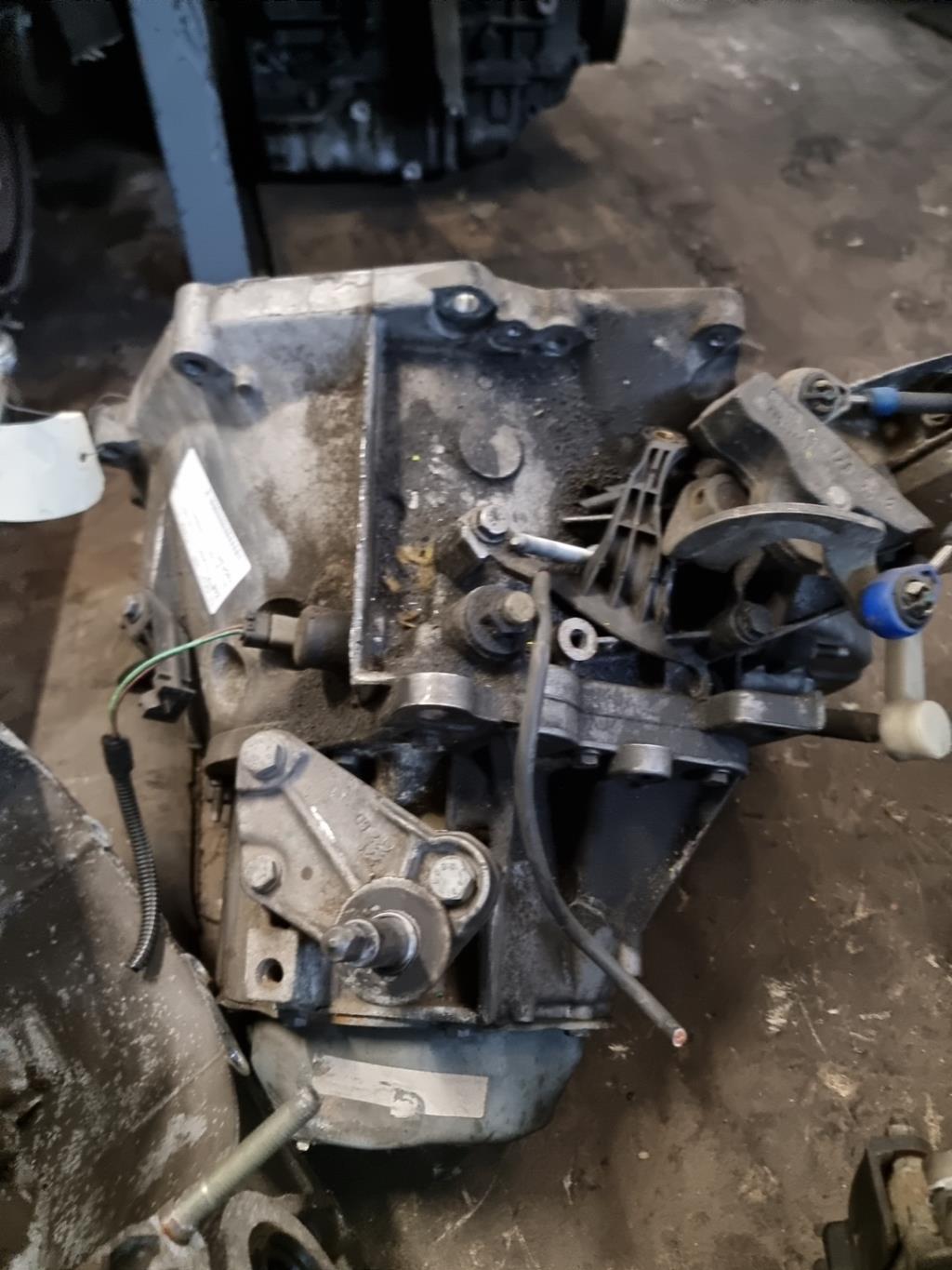 Boite de vitesses PEUGEOT 308 1 PHASE 1 Diesel - 1