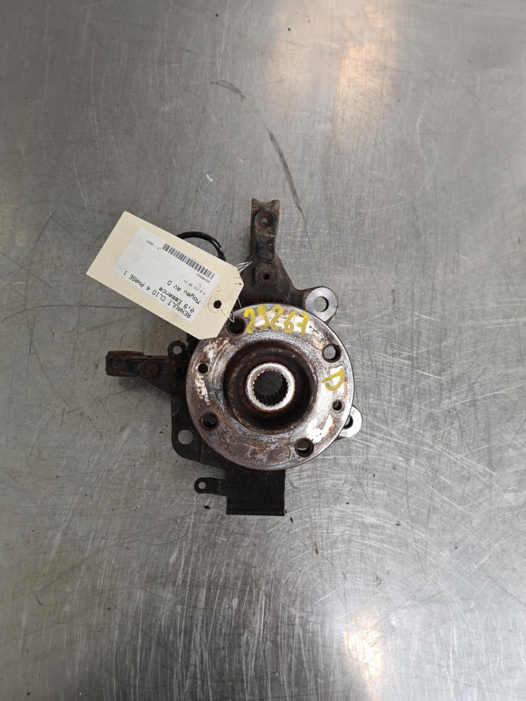 Moyeu avant droit RENAULT CLIO 4 PHASE 1 Essence - 1