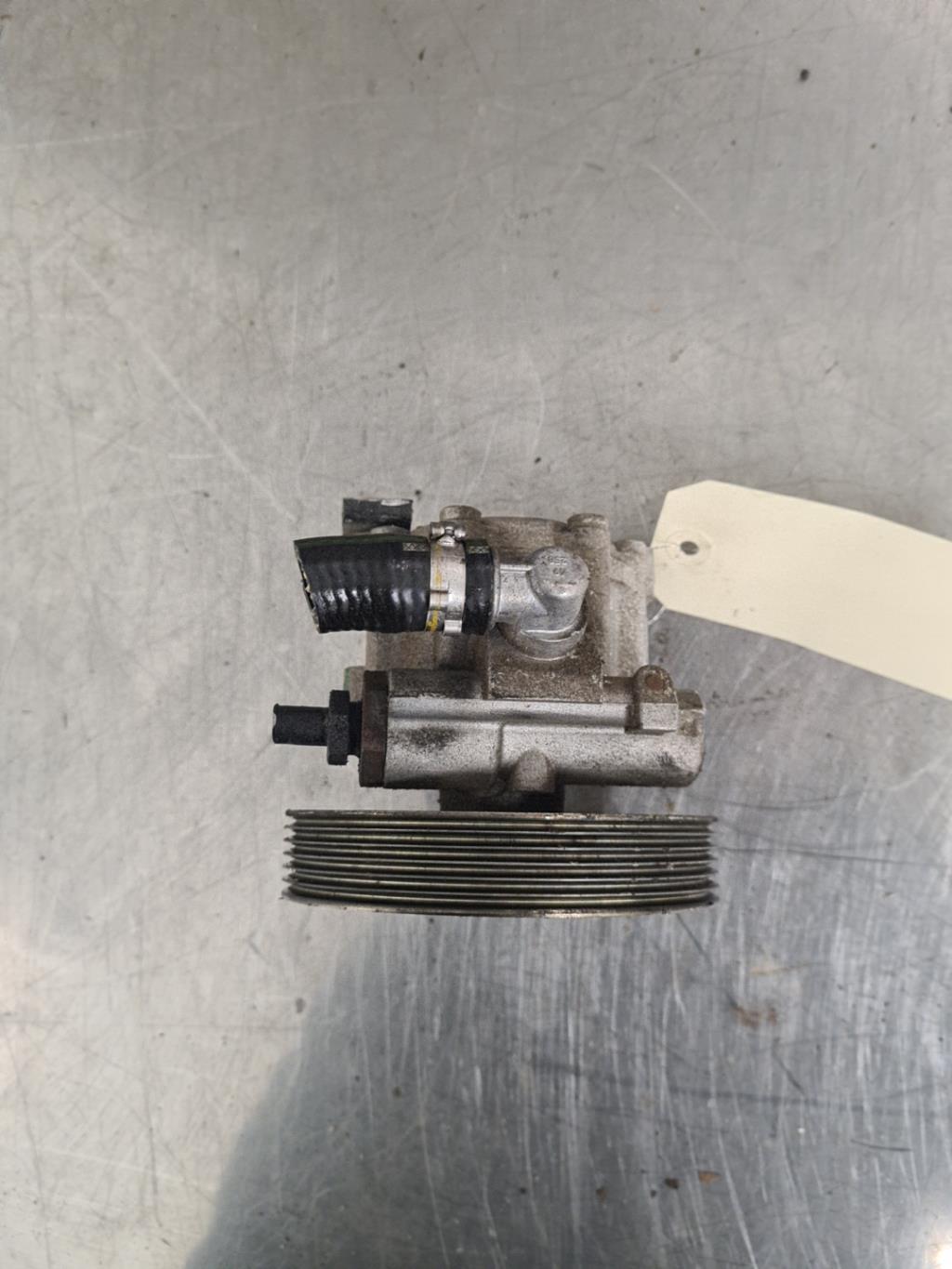 Pompe de direction CITROEN C5 1 PHASE 1 Diesel - 1