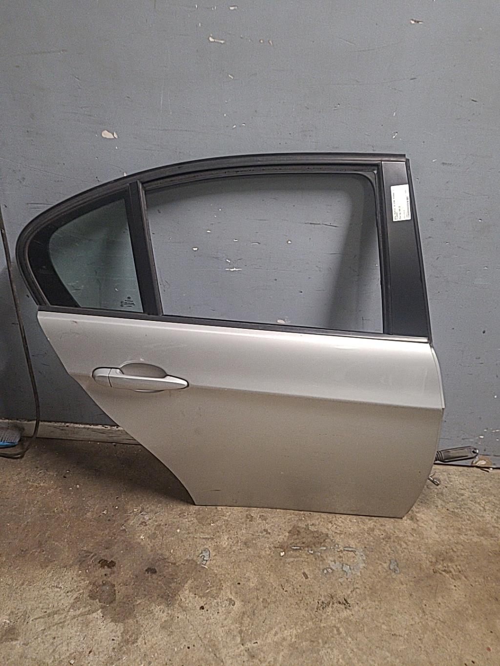 Puerta trasera derecha BMW SERIE 3 E90 PHASE 1 Diésel - 1