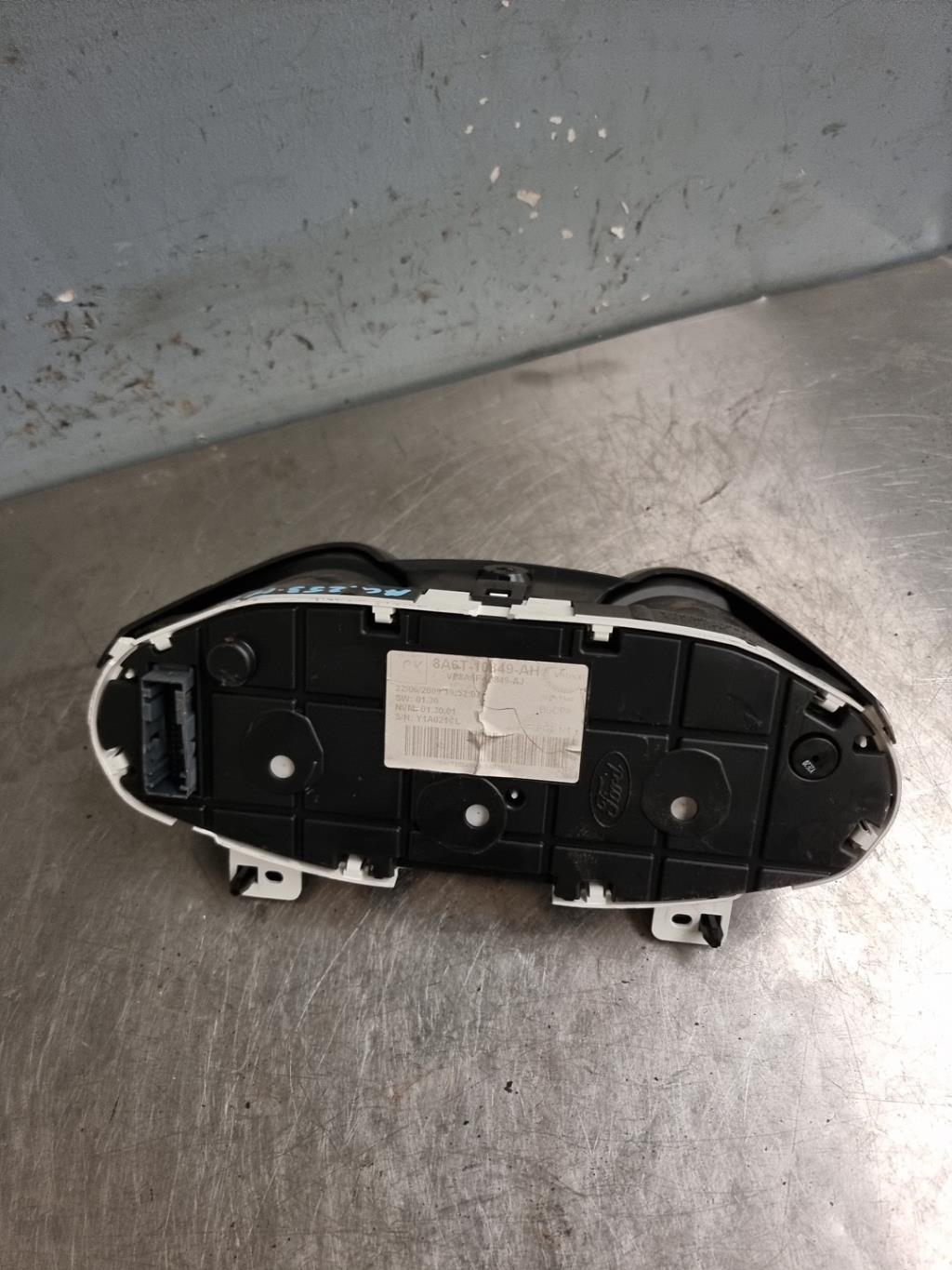 Compteur FORD FIESTA 6 PHASE 1 Essence - 1
