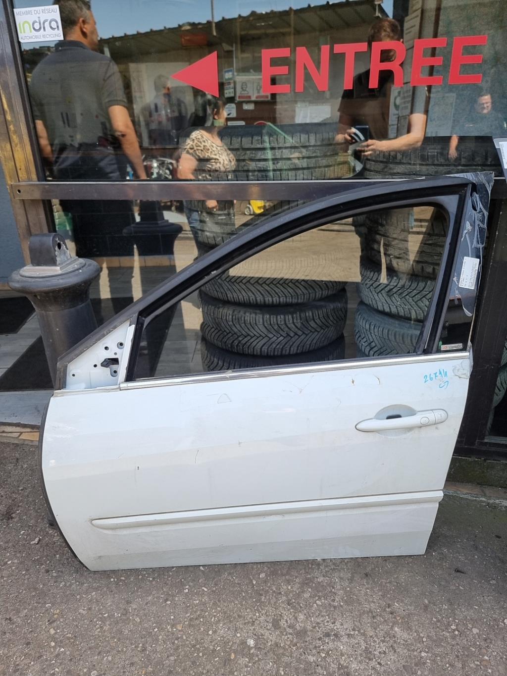 Porte avant gauche RENAULT LAGUNA 3 PHASE 2 Diesel - 1