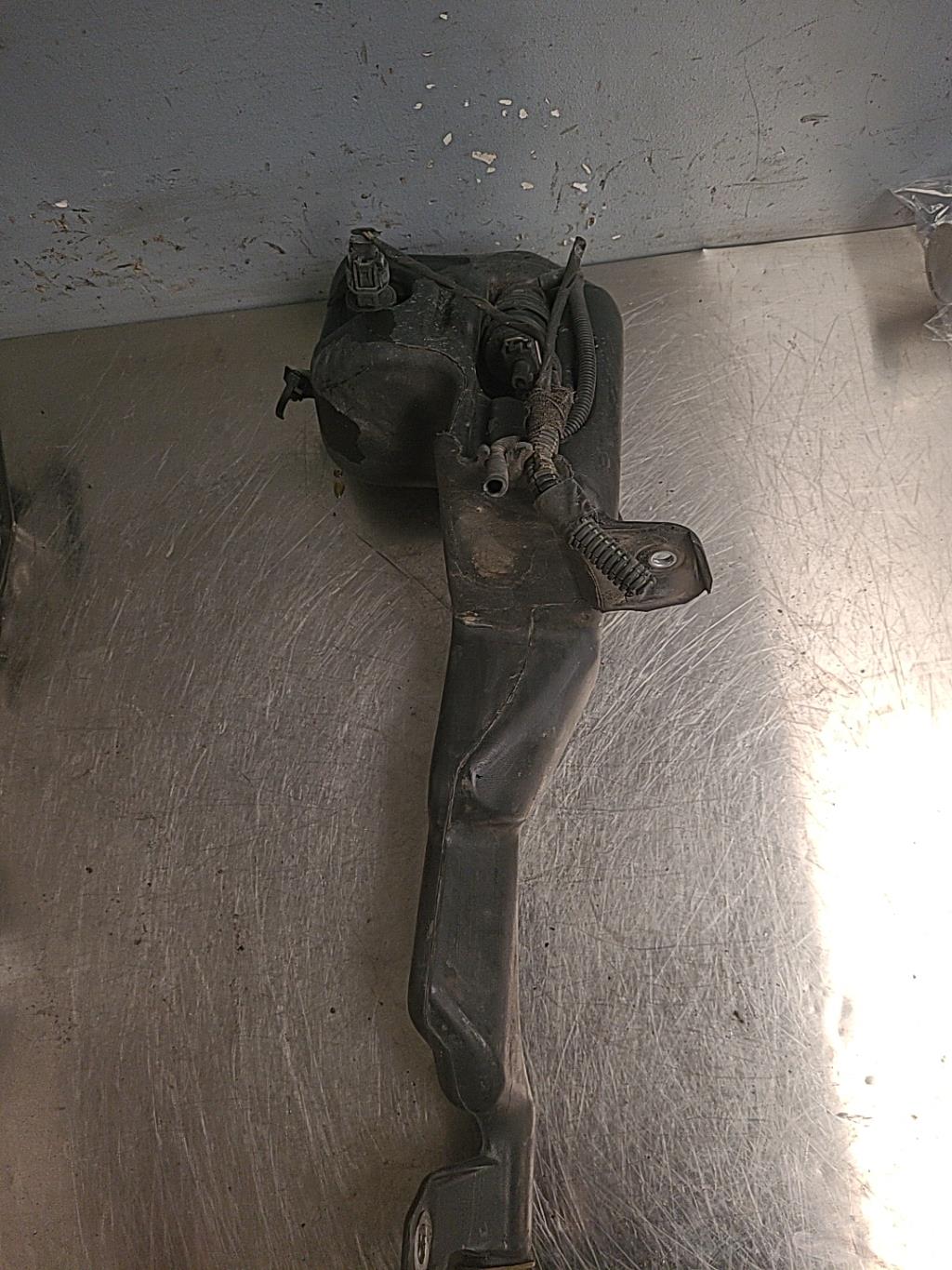 Vase de lave glace OPEL ASTRA H TWINTOP CABRIOLET Diesel - 1