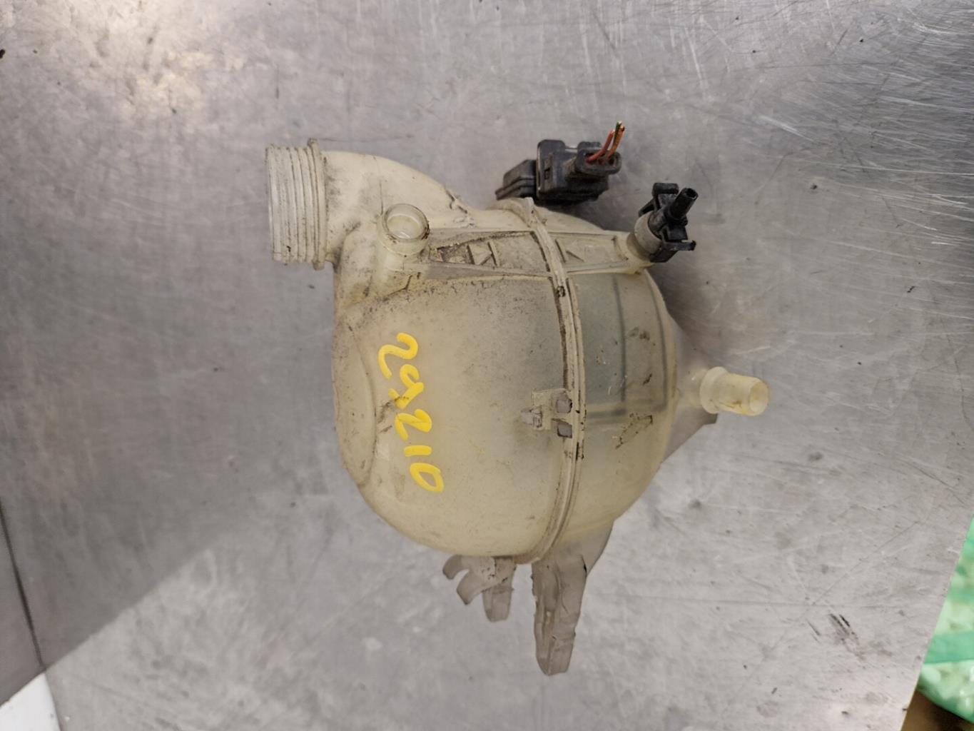 Vase d'expansion PEUGEOT 1007 Diesel - 1