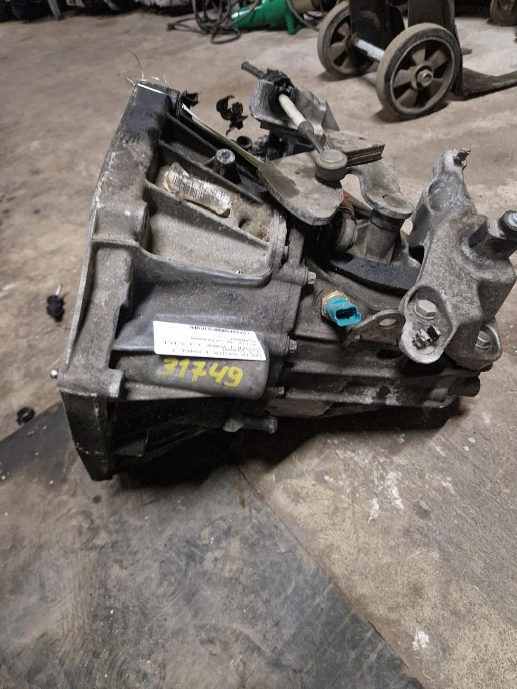 Boite de vitesses DACIA DUSTER 1 PHASE 1 Diesel - 1