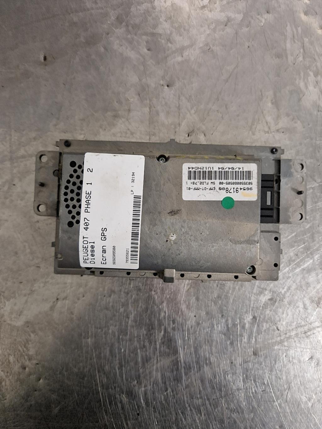 Ecran GPS PEUGEOT 407 PHASE 1 Diesel - 1