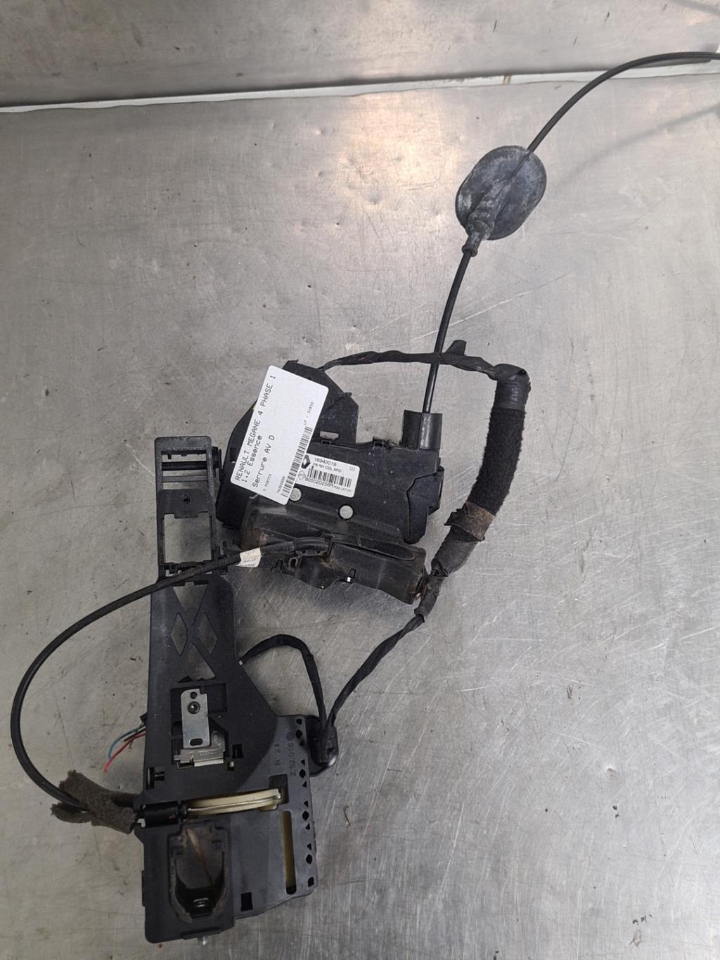 Serrure avant droit RENAULT MEGANE 4 PHASE 1 Essence - 1