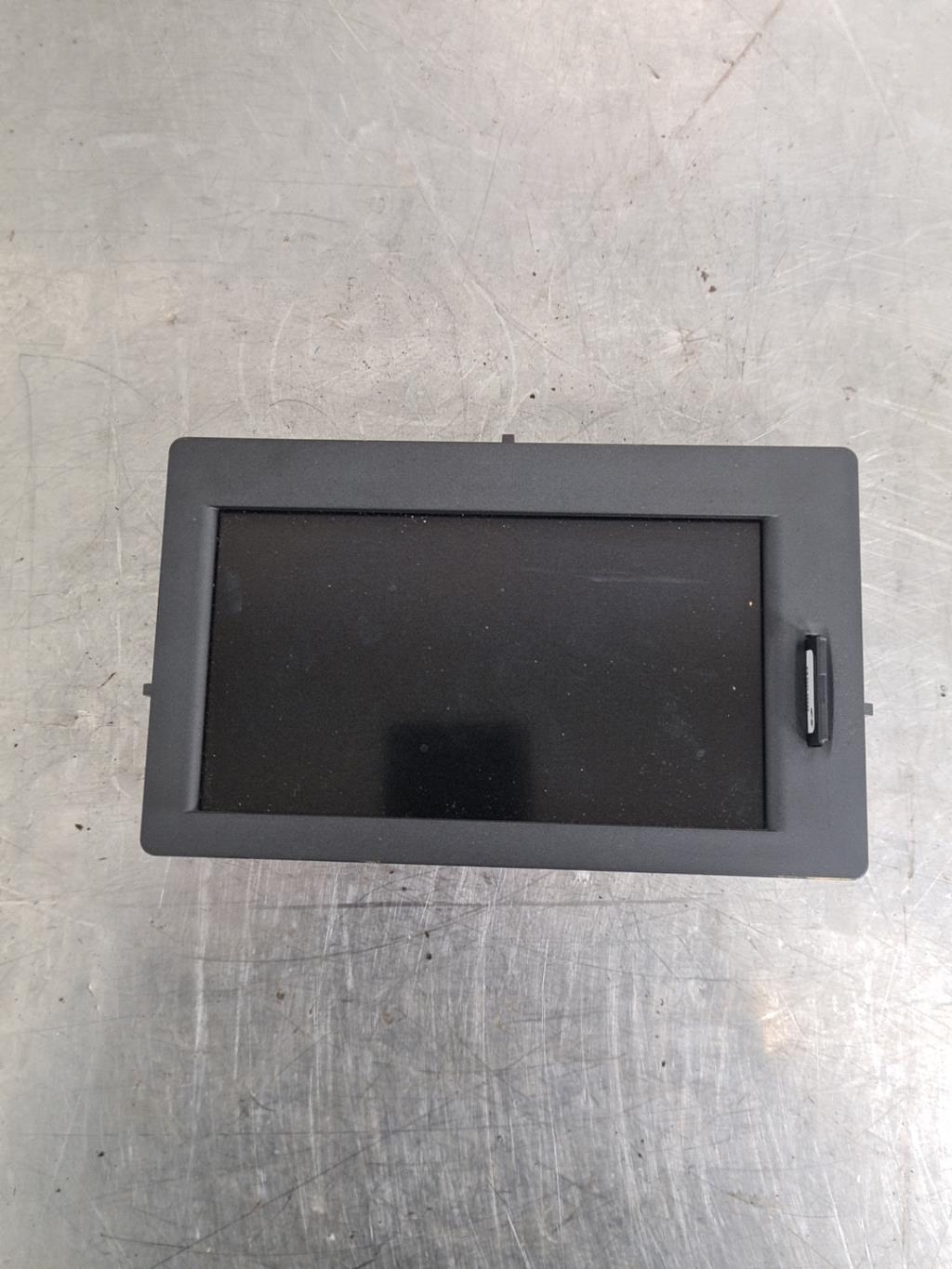 Ecran GPS RENAULT CLIO 3 PHASE 2 Diesel - 1