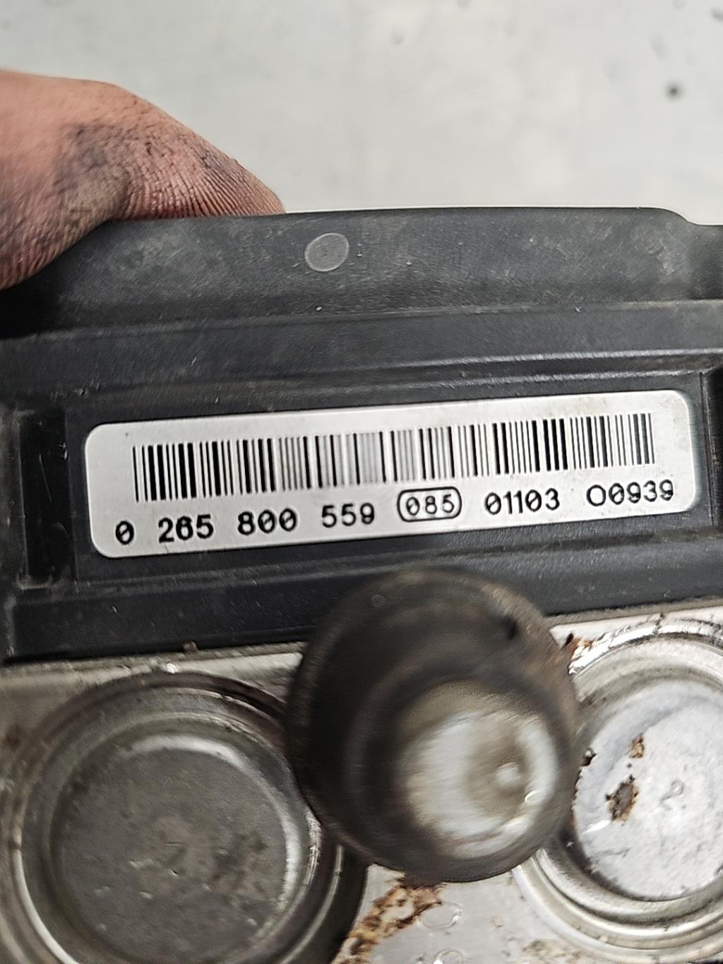 Bloc ABS (freins anti-blocage) RENAULT CLIO 3 PHASE 2 Diesel - 1