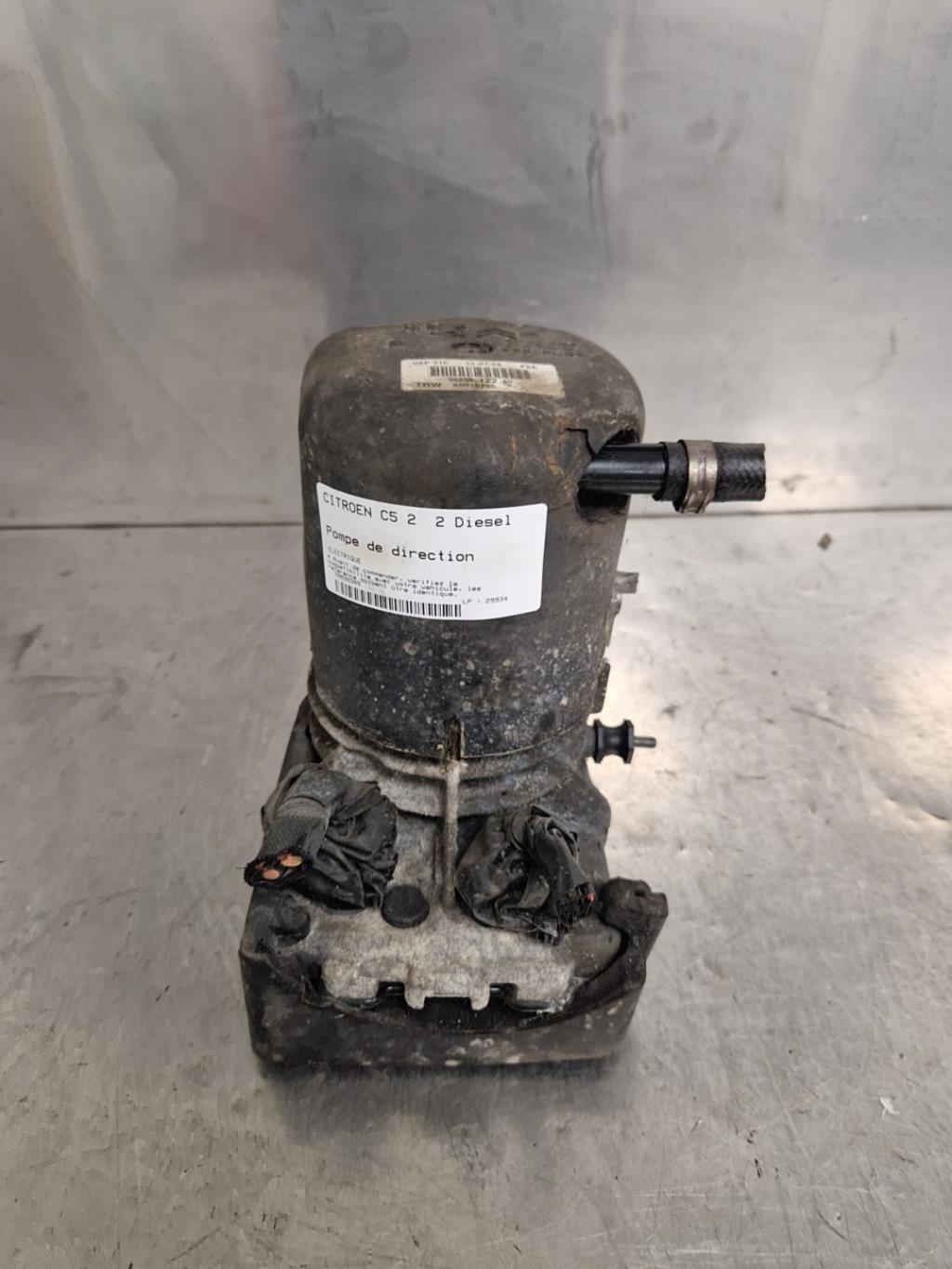 Pompe de direction CITROEN C5 2 Diesel - 1
