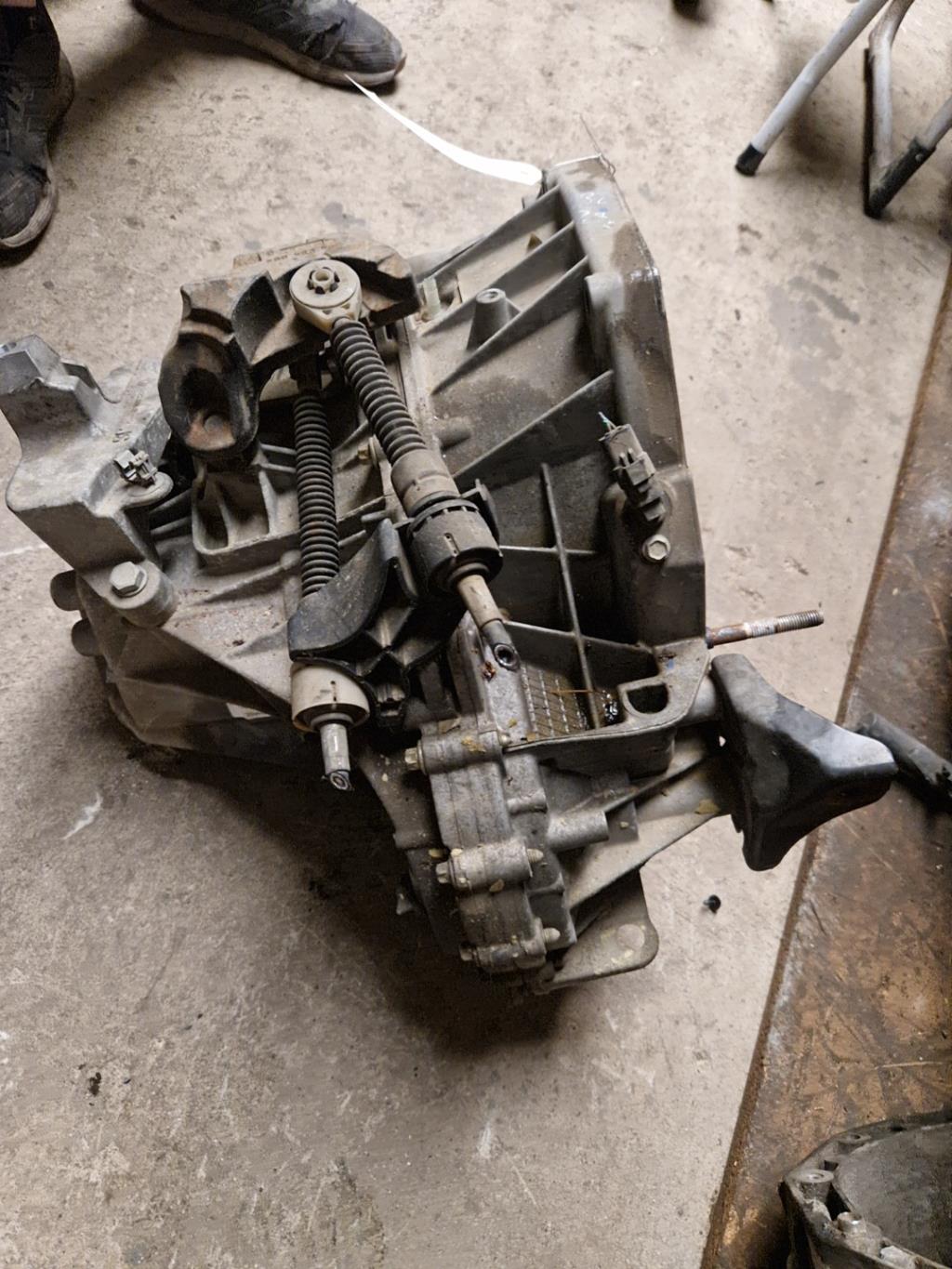 Boite de vitesses RENAULT MEGANE 3 PHASE 1 Diesel - 1