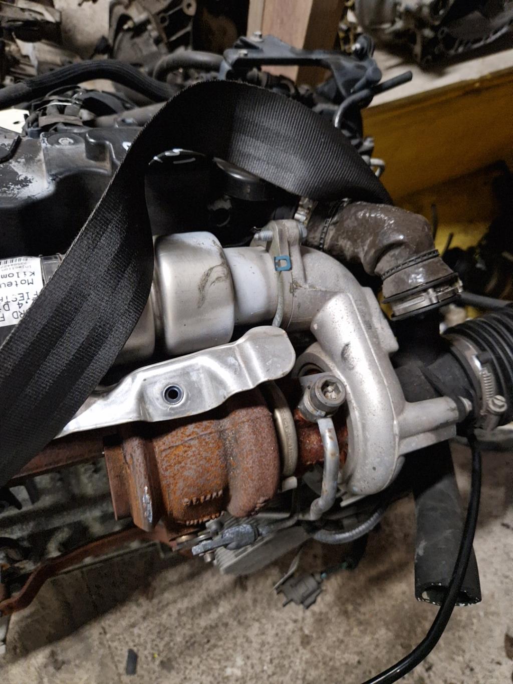 Moteur FORD FIESTA 6 PHASE 1 Diesel - 1