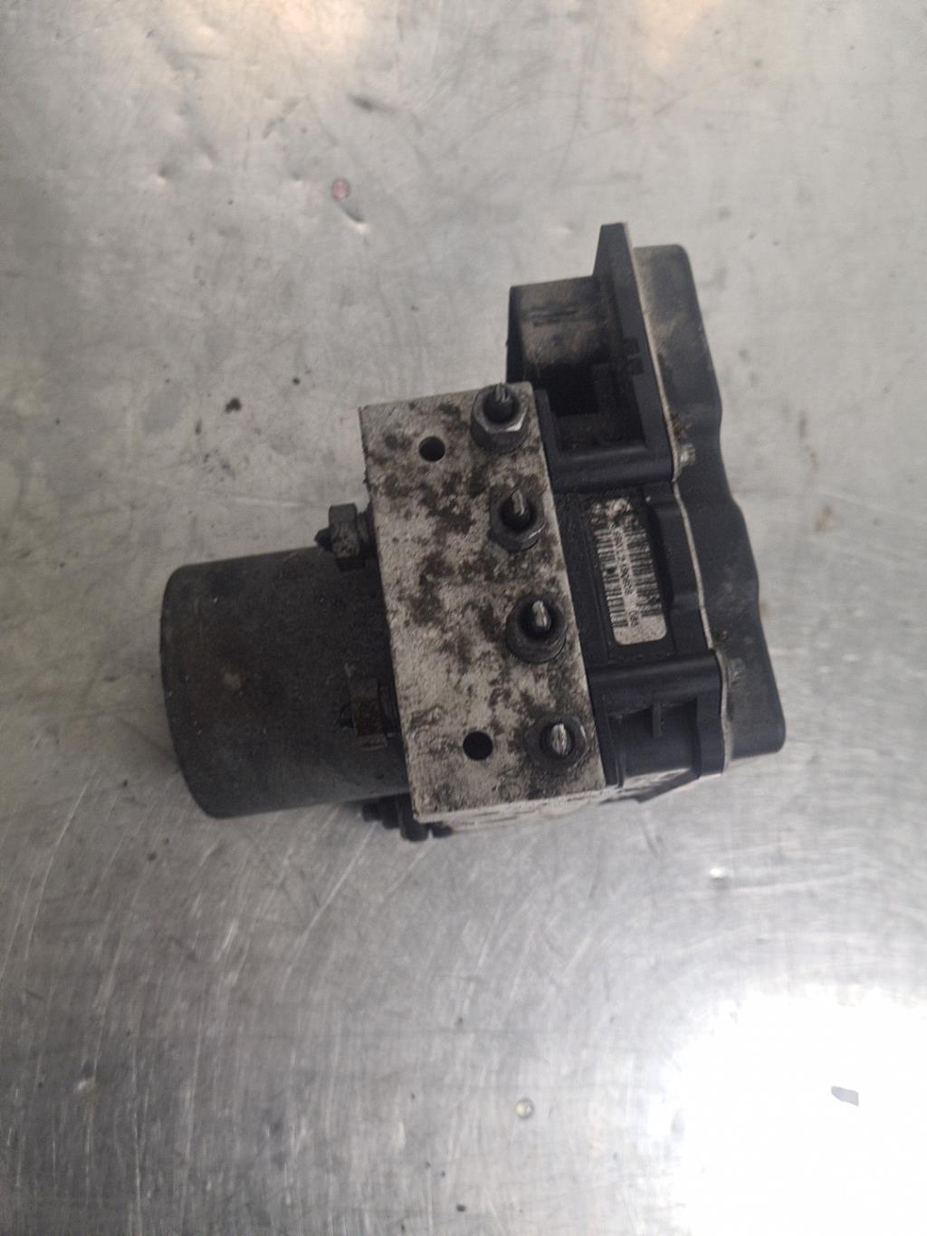 Bloc ABS (freins anti-blocage) CITROEN C5 2 BREAK Diesel - 1