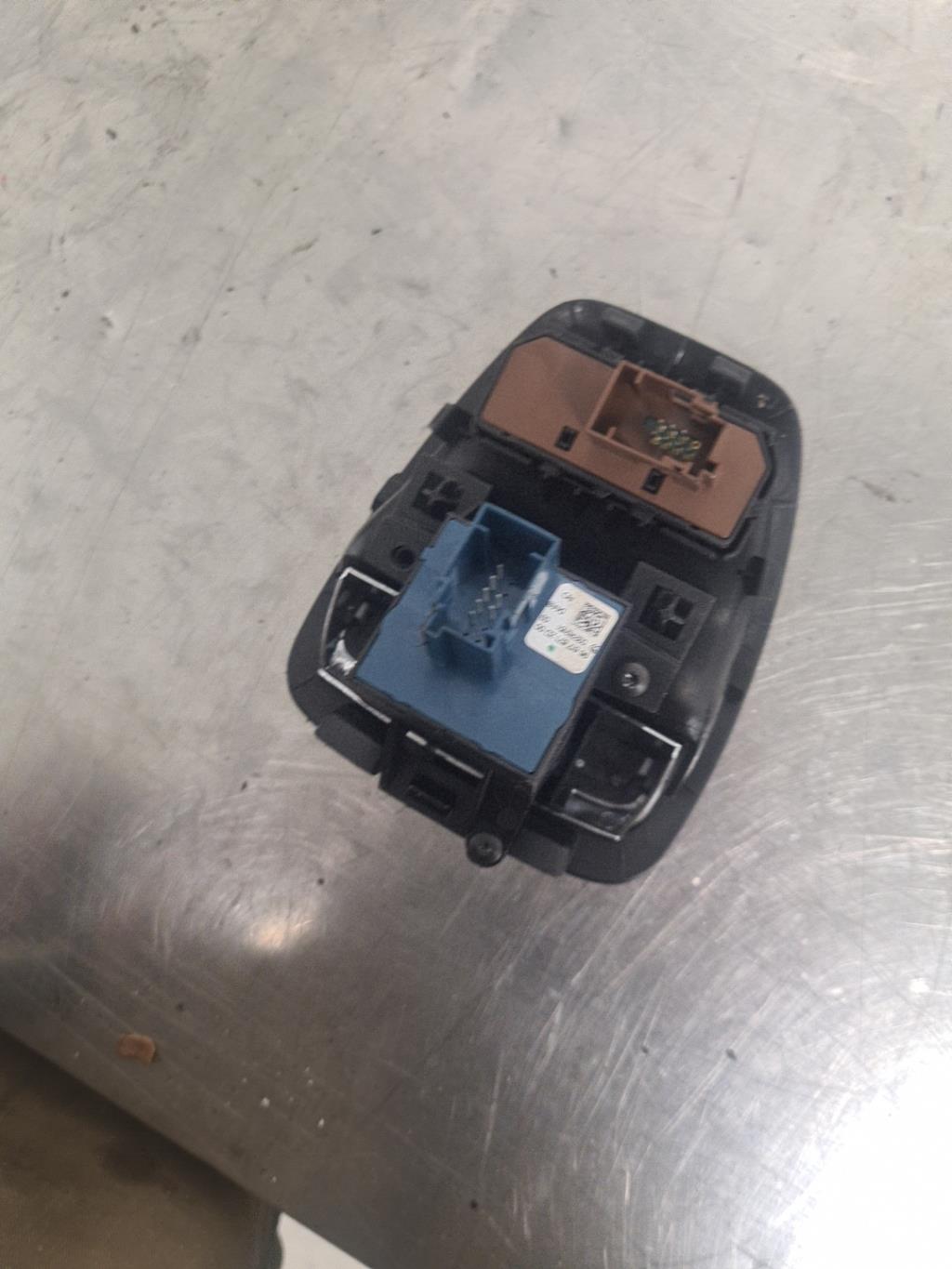 Bouton/Interrupteur CITROEN C5 2 BREAK Diesel - 1