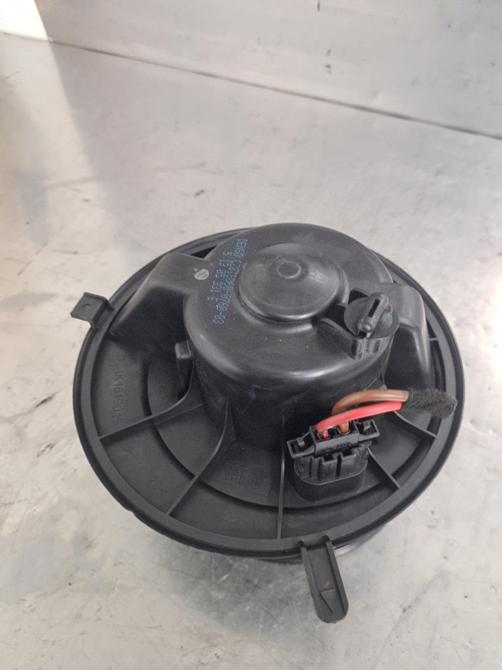 Pulseur d'air VOLKSWAGEN GOLF 5 Diesel - 1