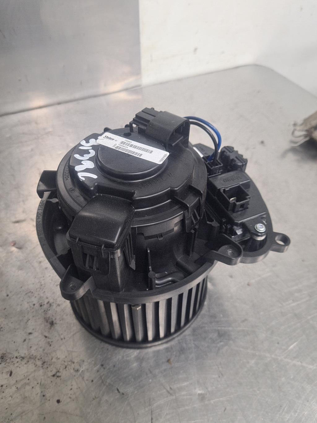 Pulseur d'air RENAULT MEGANE 4 PHASE 1 BREAK Essence - 1
