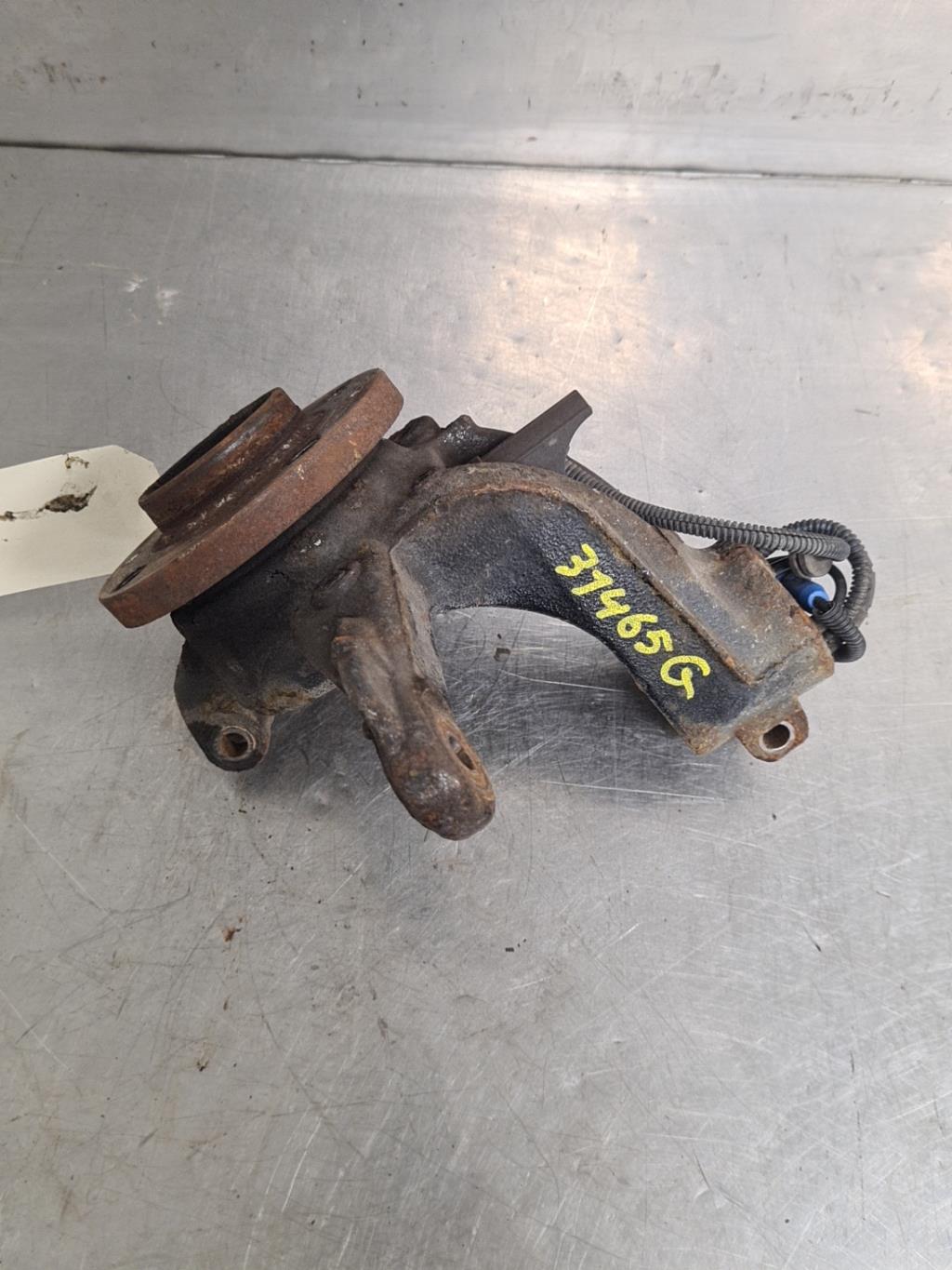 Moyeu avant gauche CITROEN C3 3 PHASE 1 Essence - 1