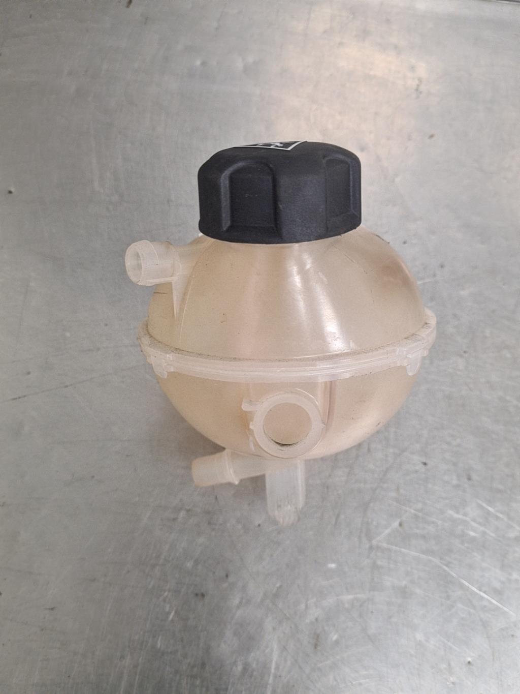 Vase d'expansion CITROEN C3 3 PHASE 1 Essence - 1