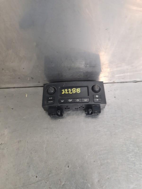 Commande chauffage PEUGEOT 307 PHASE 2 Essence - 1
