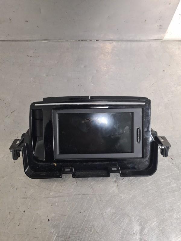 Ecran GPS RENAULT MEGANE 3 PHASE 3 Diesel - 1