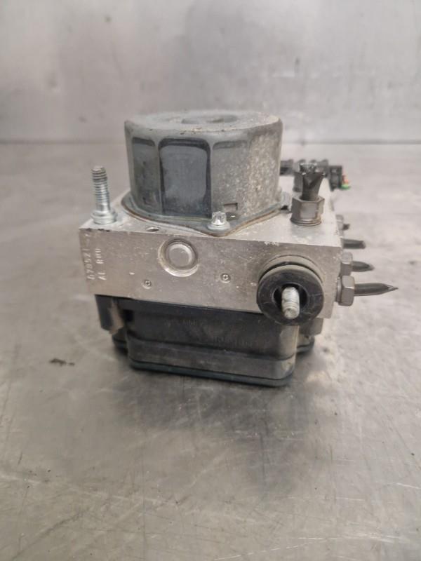 Bloc ABS (freins anti-blocage) RENAULT CLIO 4 PHASE 1 Diesel - 1