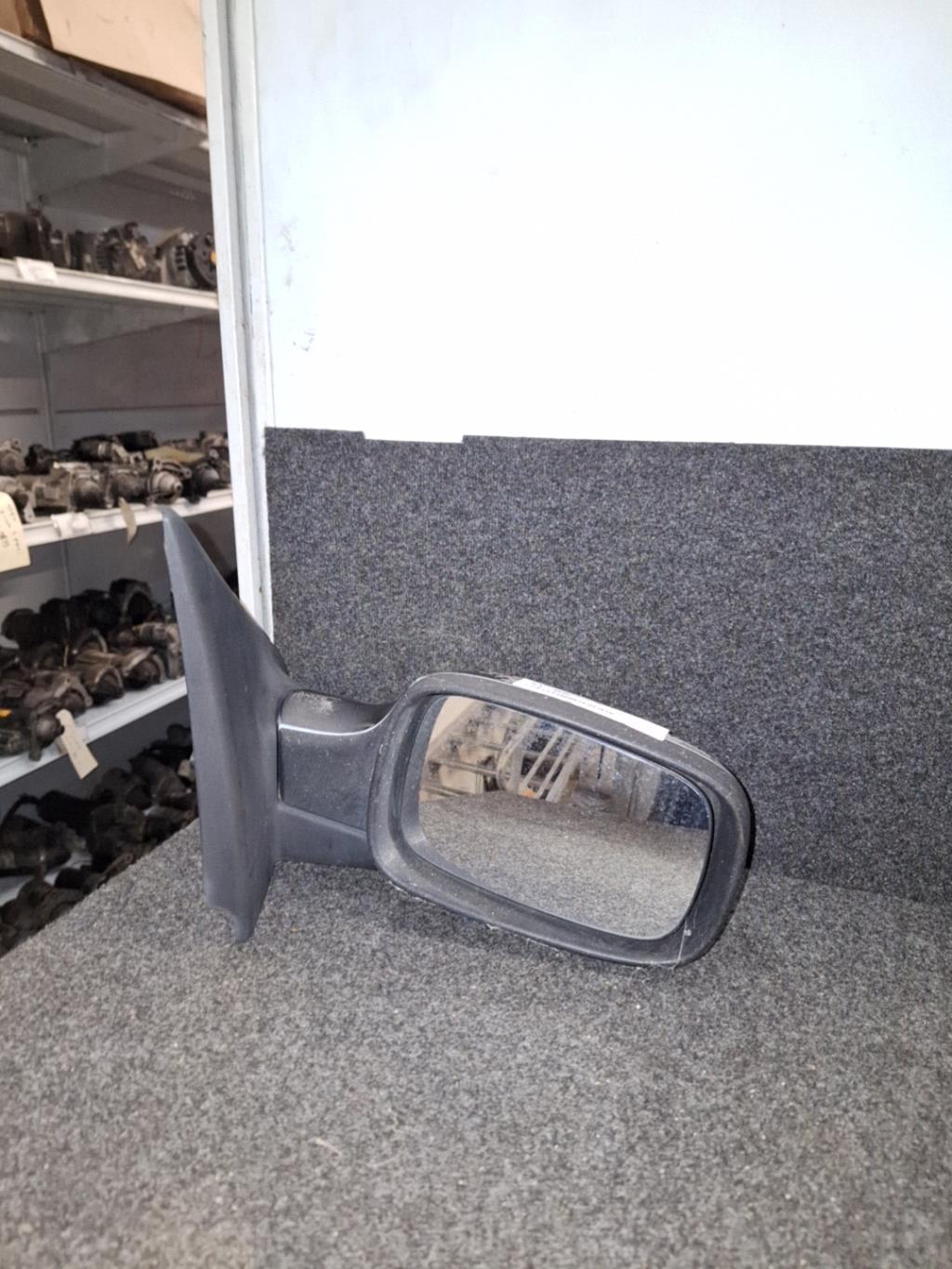 Retroviseur droit RENAULT CLIO 3 PHASE 1 Diesel - 1