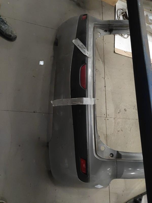 Pare choc arriere NISSAN NOTE 1 PHASE 1 Diesel - 1