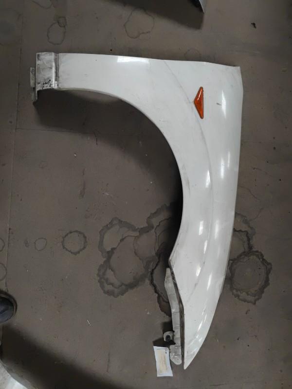 Aile avant droit FORD FOCUS 1 Diesel - 1