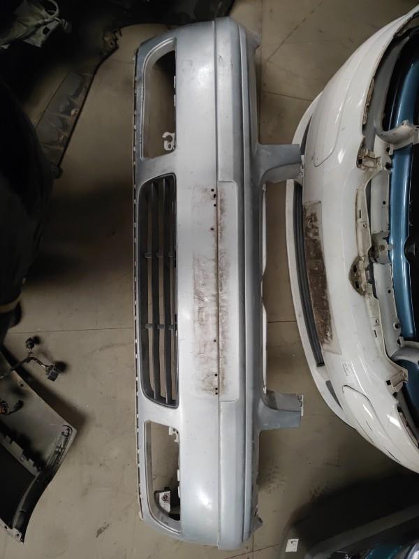 Pare choc avant VOLKSWAGEN BORA Diesel - 1