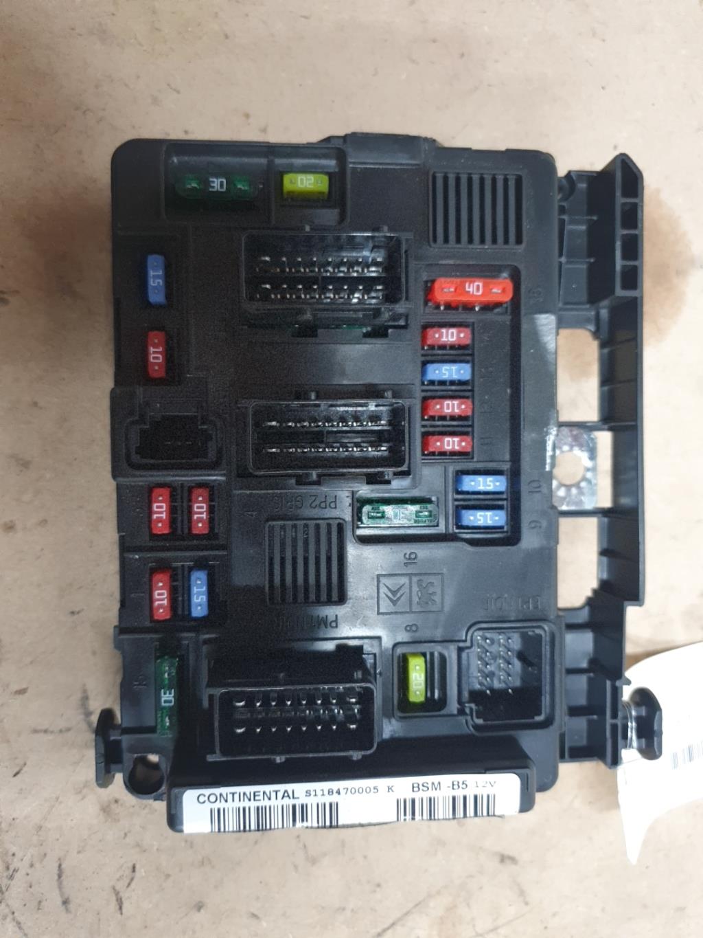 Boitier servitude moteur (BSM) CITROEN BERLINGO 1 PHASE 2 Diesel - 1