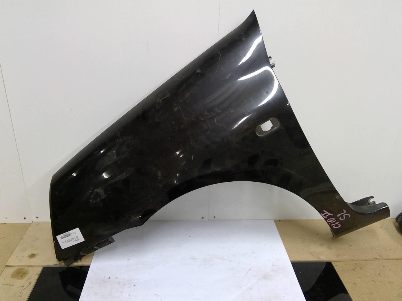 Aile avant gauche RENAULT CLIO 2 PHASE 2 Essence - 1