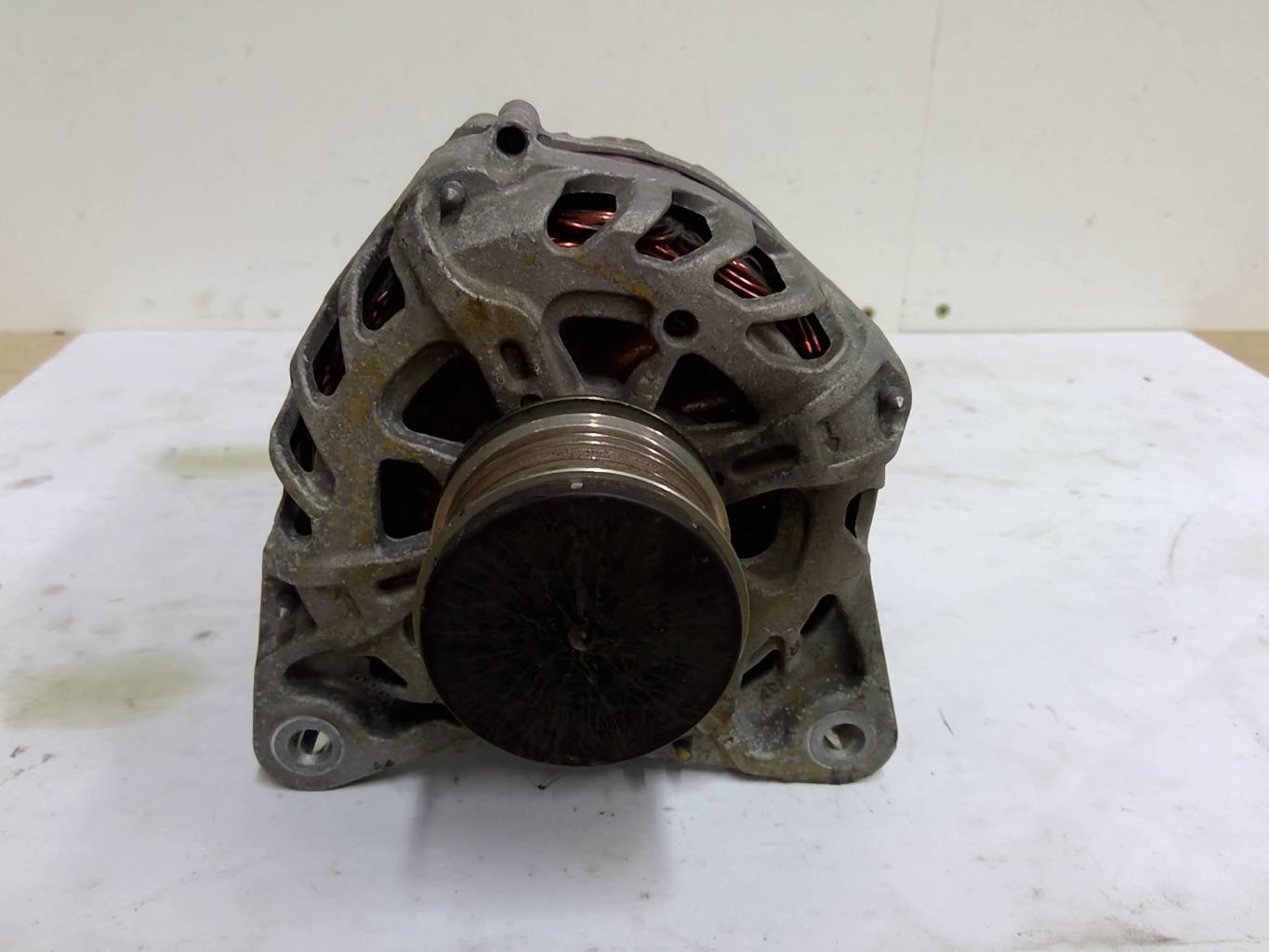 Alternateur RENAULT CLIO 4 PHASE 2 Diesel - 1